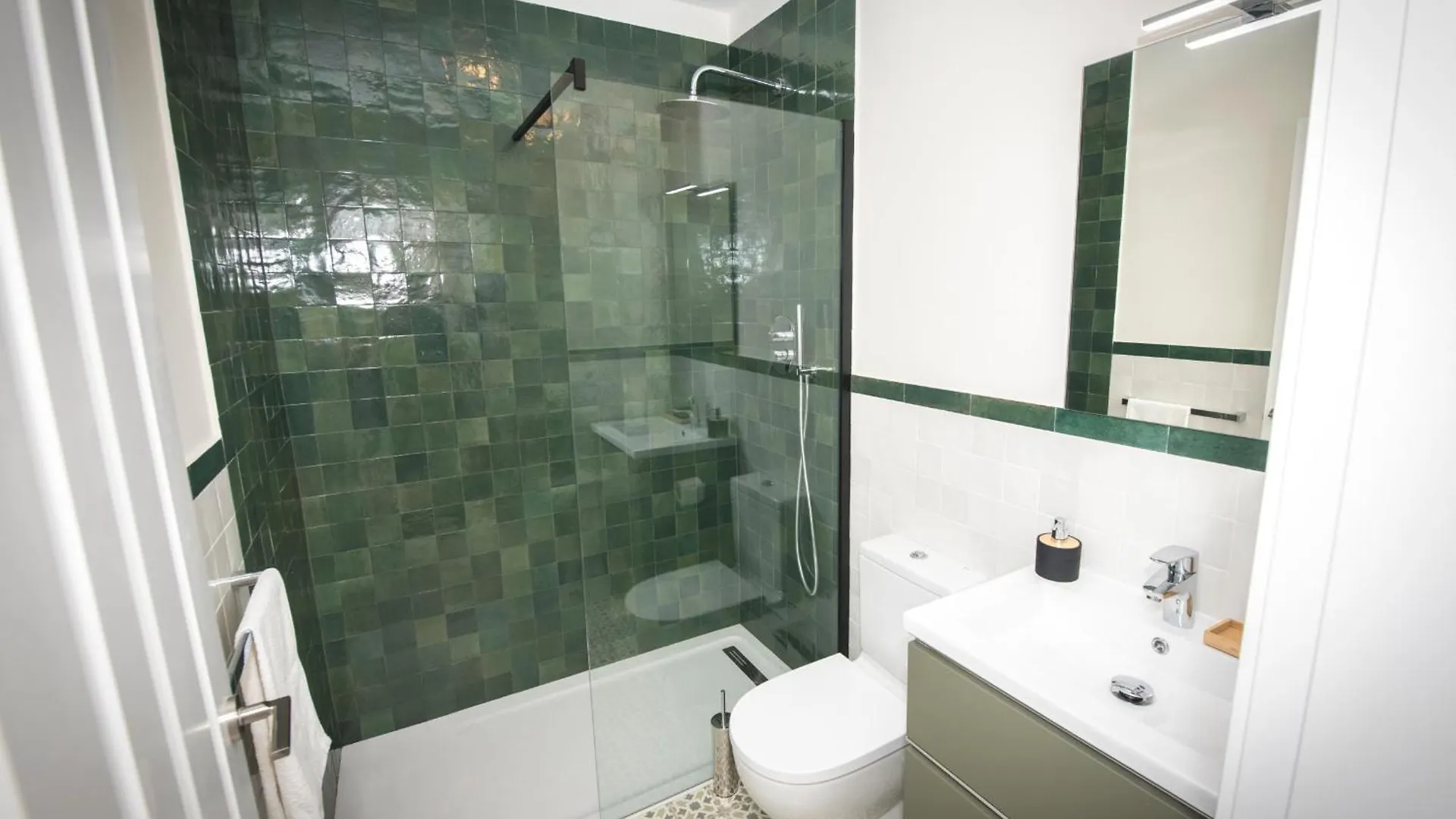 아파트 Palacio El Duende Old Town Parking Gratis Terraza Vista Catedral Alcazar 헤레스