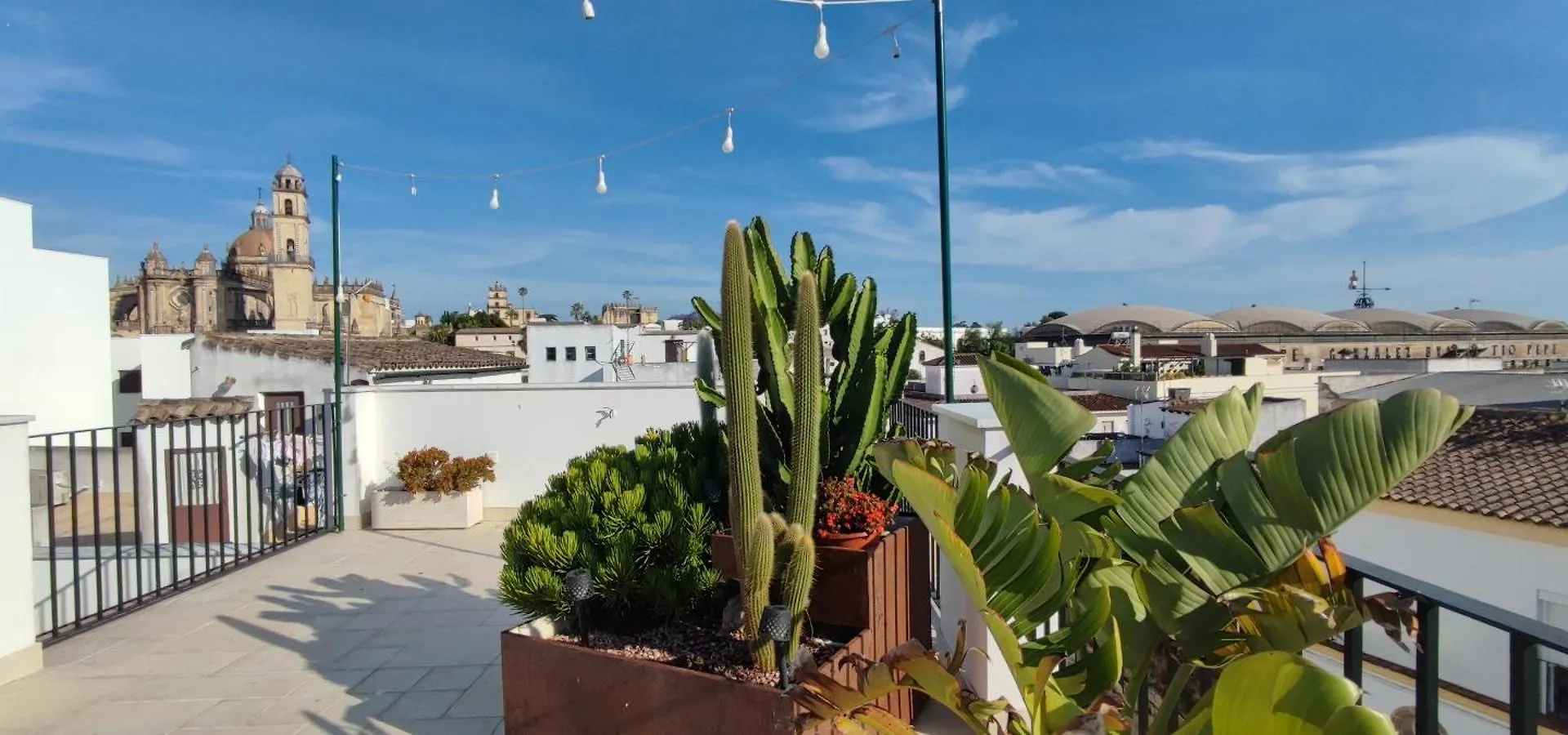 Palacio El Duende Old Town Parking Gratis Terraza Vista Catedral Alcazar Jerez de la Frontera Spagna
